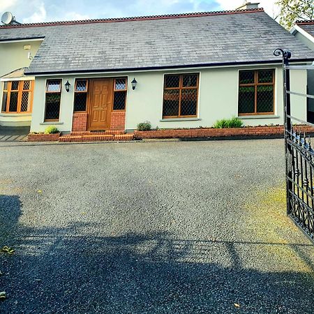 Bed and Breakfast Hillcrest House Carrick-on-Shannon Екстер'єр фото